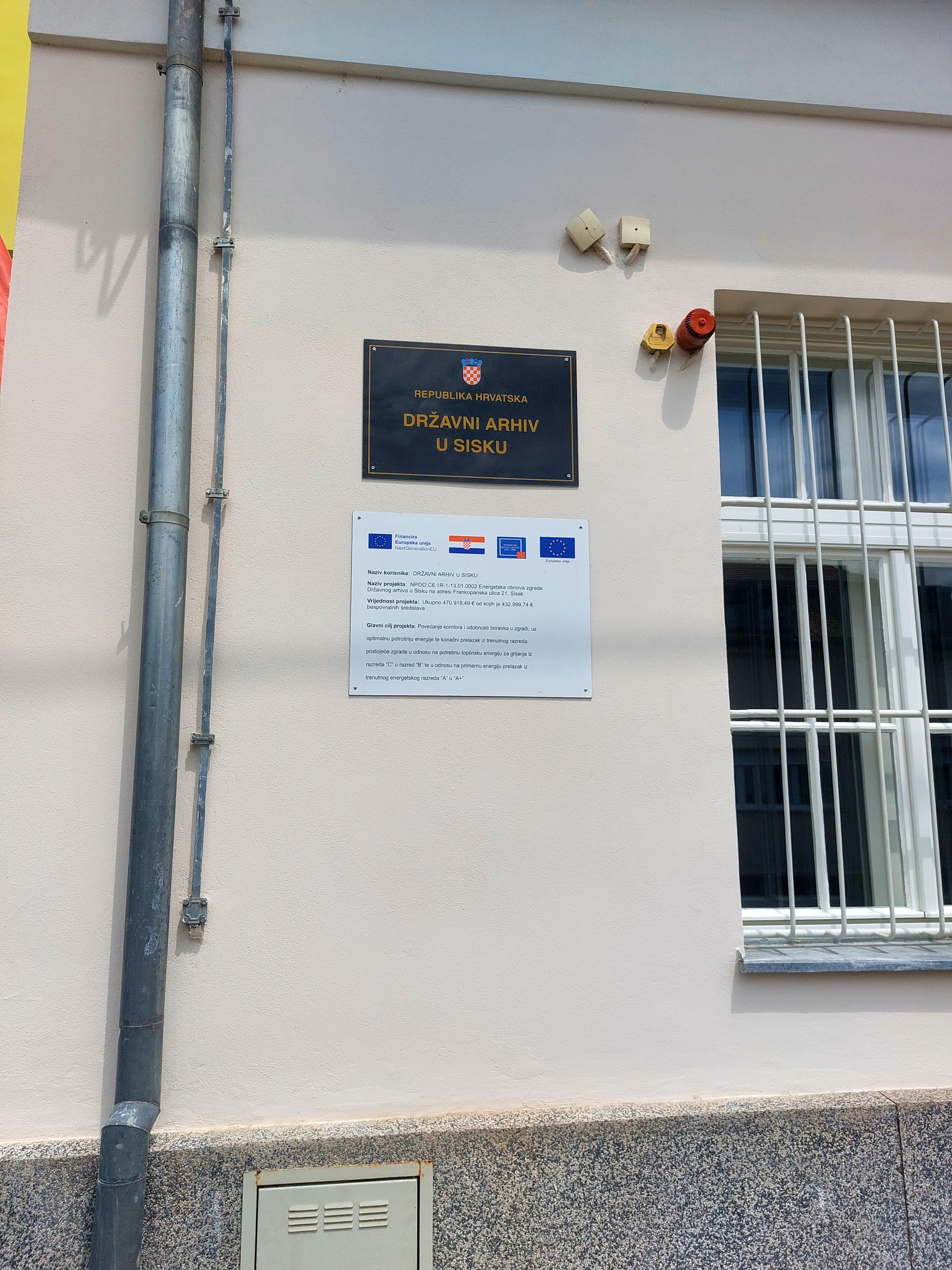 Ploča_energ._obnova.jpg